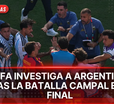 FIFA abre investigación contra Argentina red black and white simple breaking news instagram post (57)