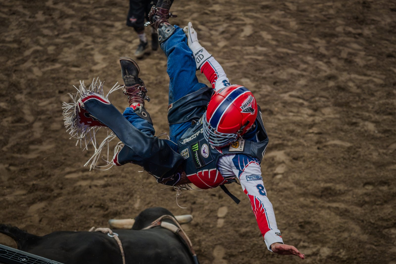 Del jaripeo al PBR: Nueva York vive la emoción de las montas profesionales de toros a7v09197